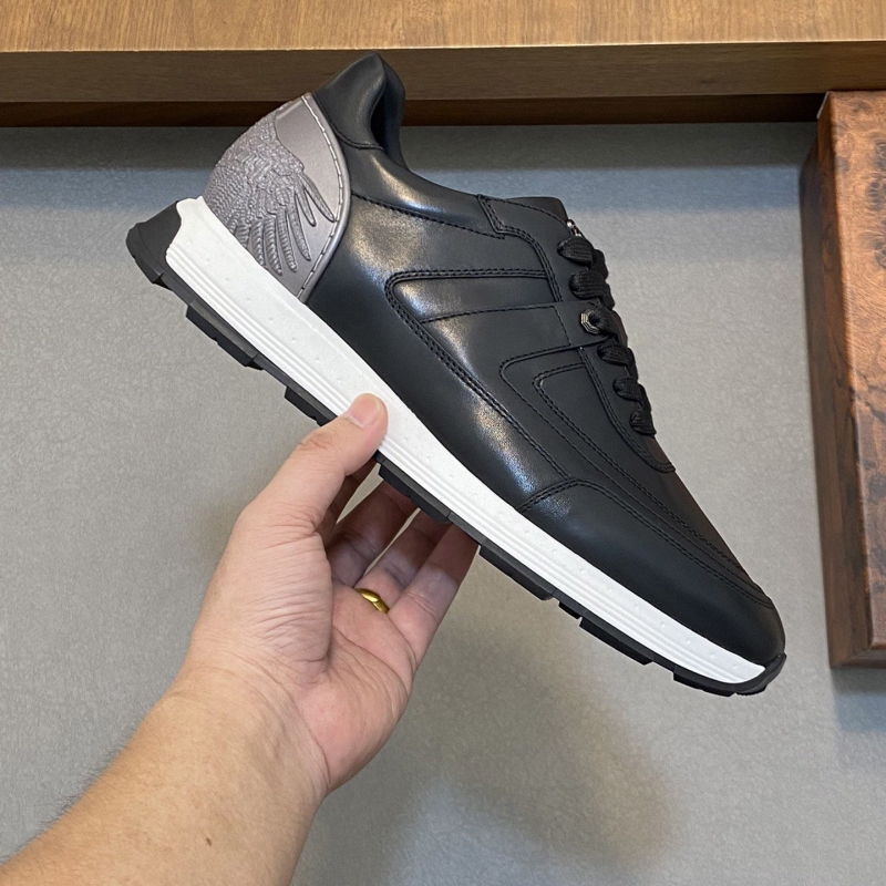 F**di casual shoes